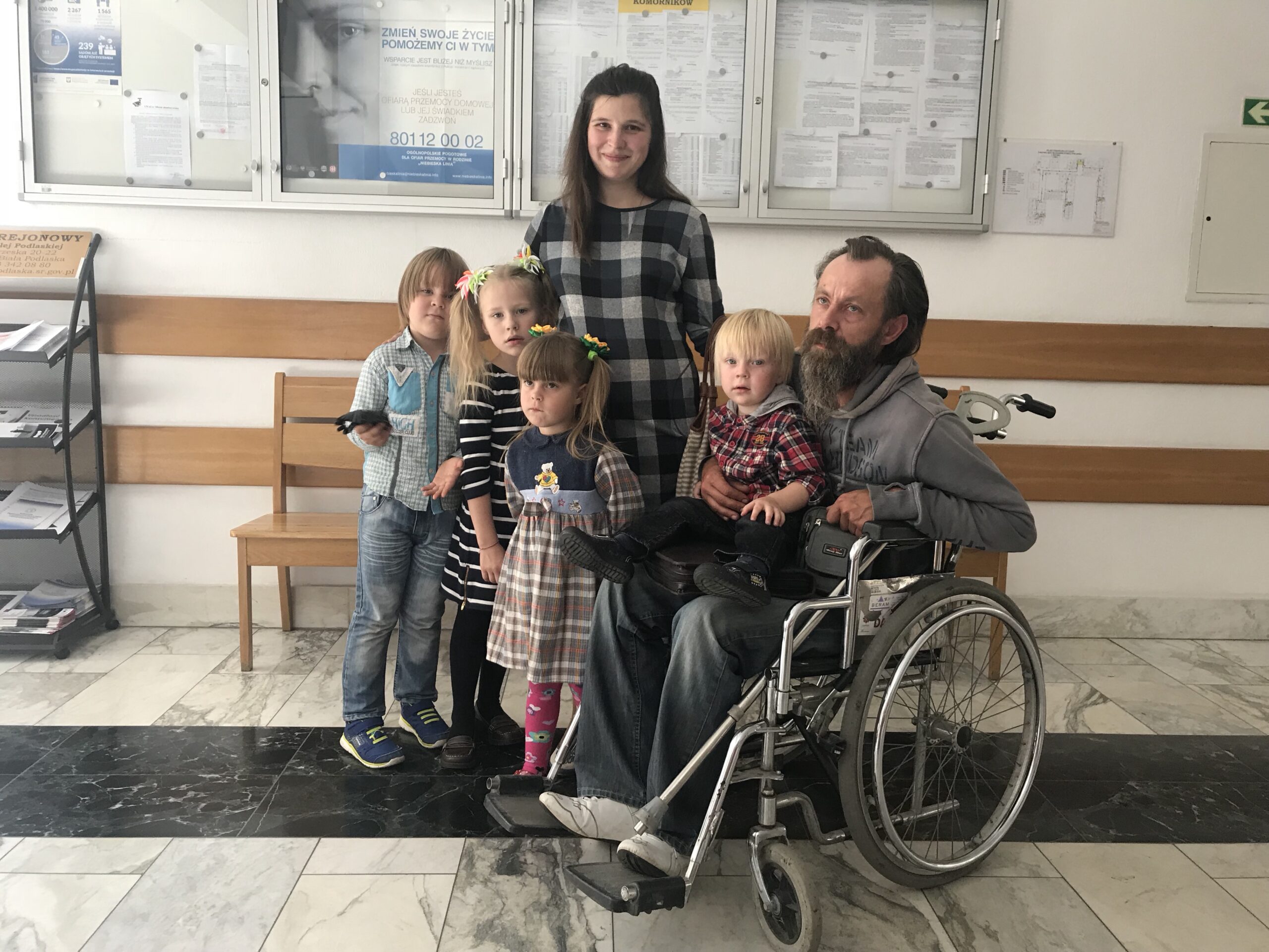 Koniec urzędniczego absurdu – małżeństwo zachowało władzę rodzicielską