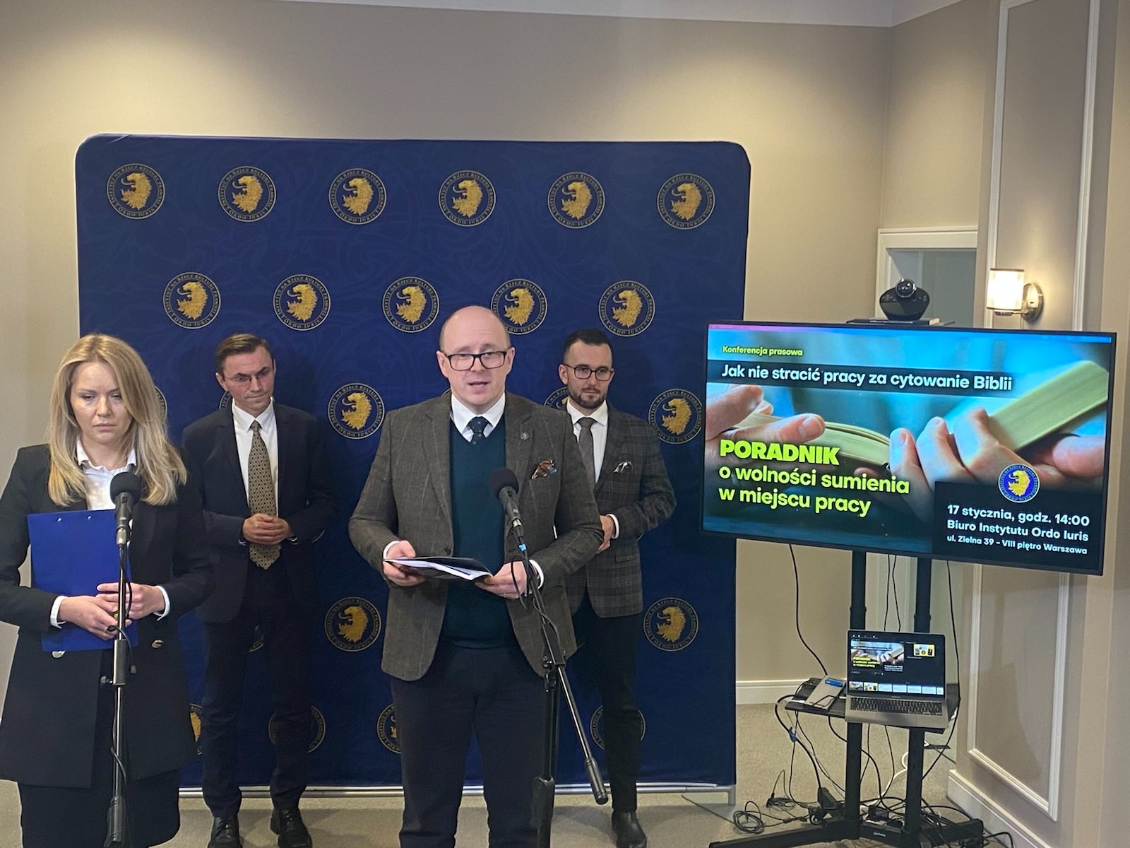 Przeciwko ideologicznym atakom w miejscu pracy – poradnik Ordo Iuris dla pracowników, przedsiębiorców, lekarzy i wykładowców
