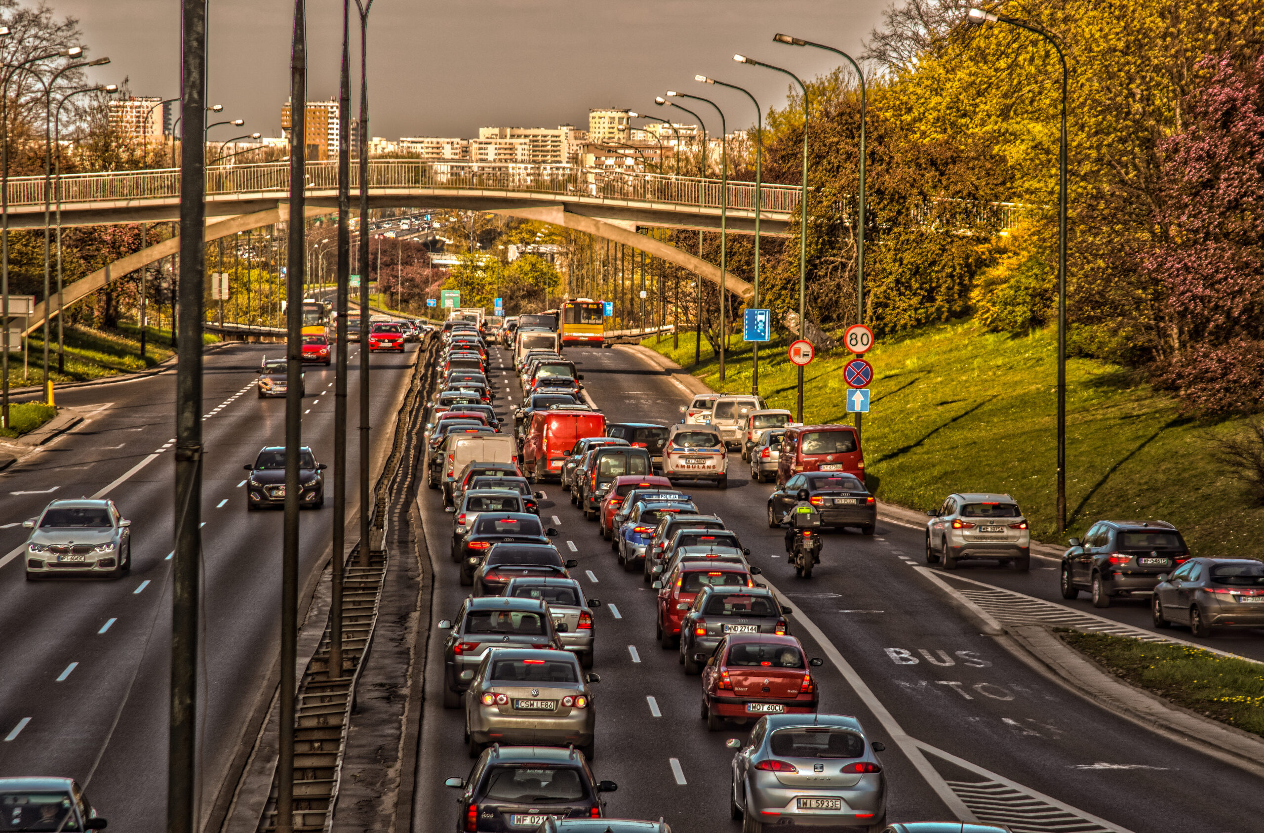 Stanowisko Instytutu Ordo Iuris w sprawie konsultacji projektu uchwały w sprawie ustanowienia Strefy Czystego Transportu w Warszawie