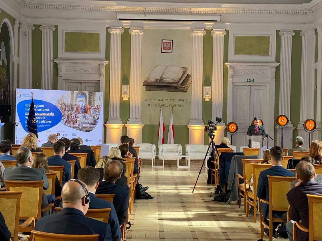 “A space for free debate and integral development” – the start of the academic year at Collegium Intermarium