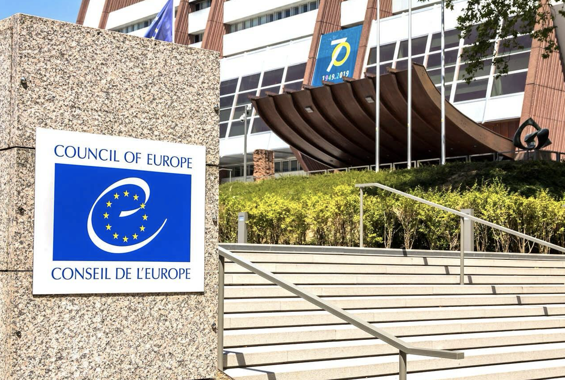 „Wściekli i przestraszeni Europejczycy” oczami Rady Europy