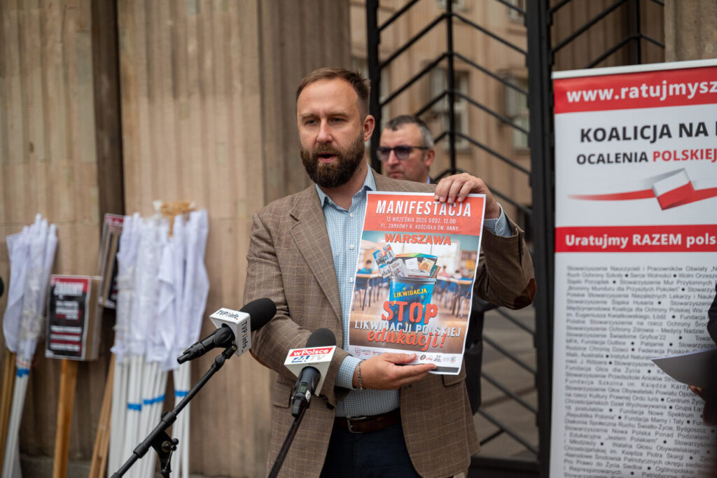 Konferencja prasowa przy MEN