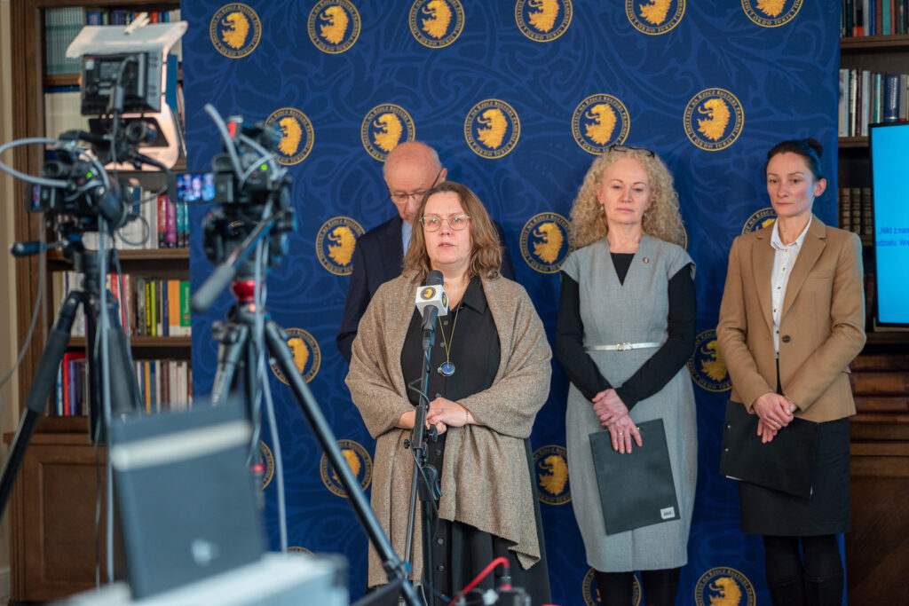 Konferencja prasowa pt. „Uratujmy szpitale przed nielegalnymi wytycznymi aborcyjnymi”